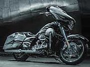 哈雷CVO Street Glide 大道滑翔CVO